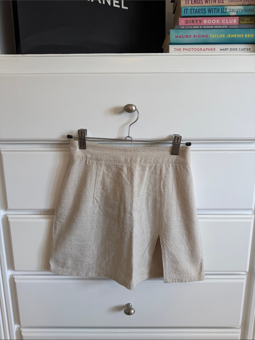 Lioness Beige Textured Skort with Front Slit